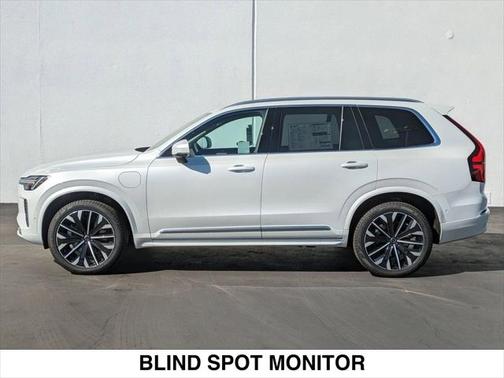 2025 Volvo XC90 Plug-In Hybrid T8 Plus 6-Seater