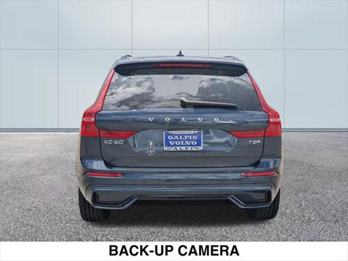 2025 Volvo XC60 Plug-In Hybrid T8 Plus
