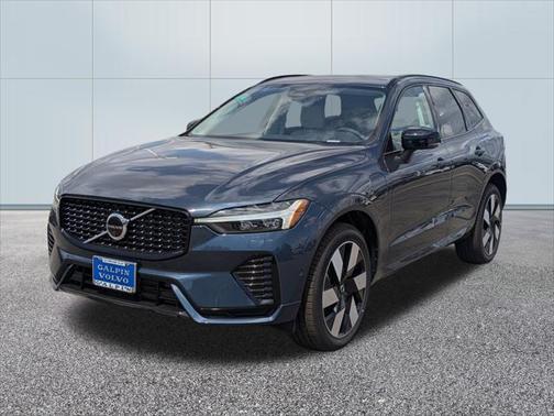 2025 Volvo XC60 Plug-In Hybrid T8 Plus