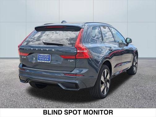 2025 Volvo XC60 Plug-In Hybrid T8 Plus