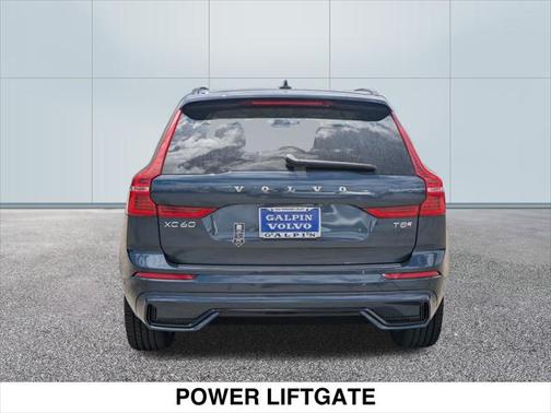 2025 Volvo XC60 Plug-In Hybrid T8 Plus