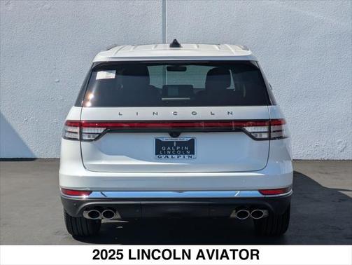 2025 Lincoln Aviator Premiere