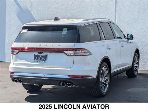 2025 Lincoln Aviator Premiere