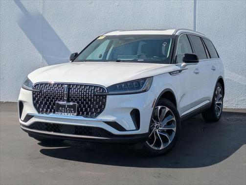 2025 Lincoln Aviator Premiere