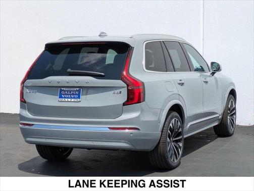 2025 Volvo XC90 B6 Ultra