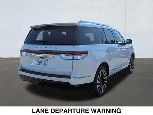 2024 Lincoln Navigator Black Label