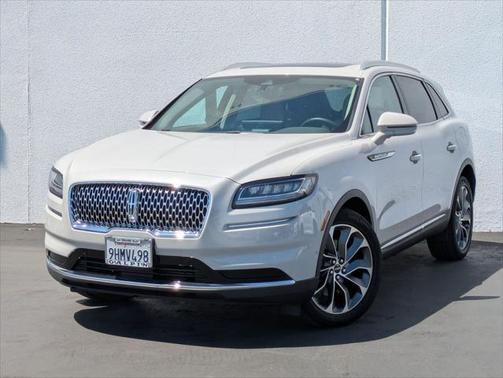 2023 Lincoln Nautilus Reserve