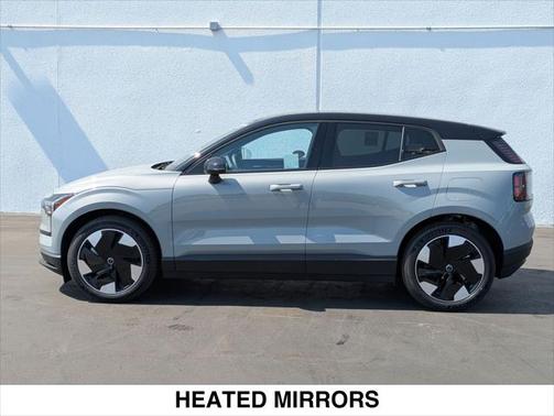 2025 Volvo EX30 Twin Motor Plus