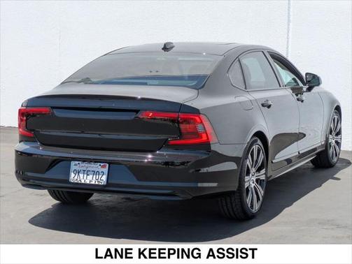 2024 Volvo S90 Recharge Plug-In Hybrid T8 Plus