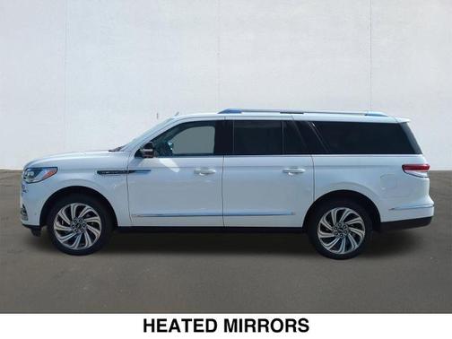 2022 Lincoln Navigator L L RESERVE