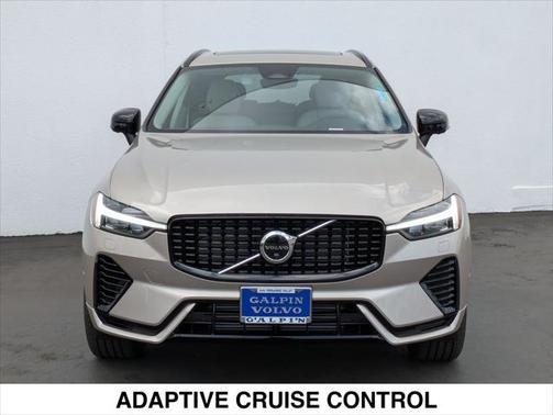 2025 Volvo XC60 Plug-In Hybrid T8 Plus