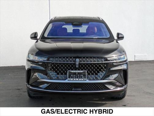 2025 Lincoln Nautilus Black Label
