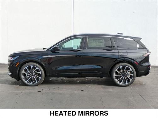 2025 Lincoln Nautilus Black Label