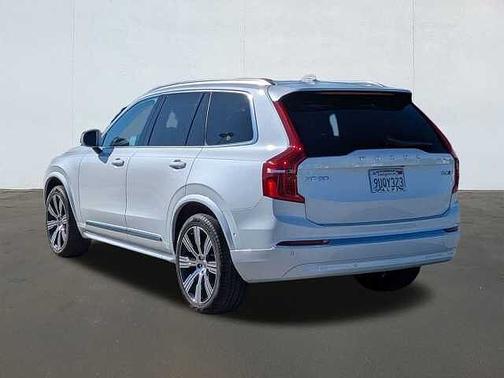 2025 Volvo XC90 Plus