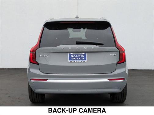 2025 Volvo XC90 Plug-In Hybrid T8 Ultra 7-Seater