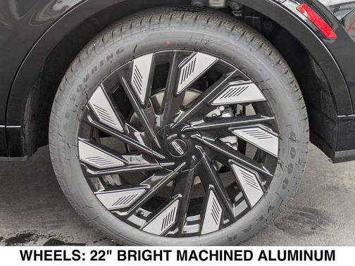 2025 Lincoln Nautilus Black Label