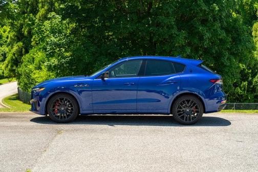 2024 Maserati Levante Modena Ultima