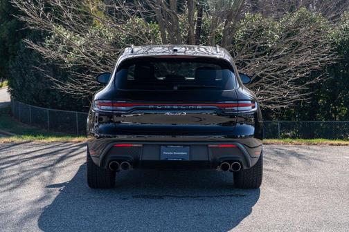 2024 Porsche Macan S