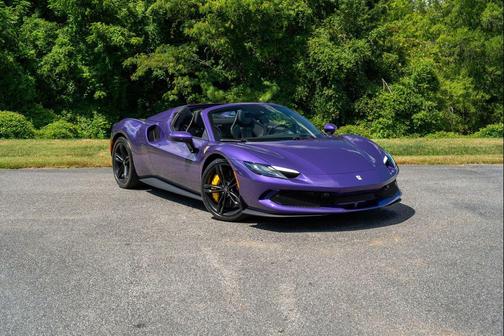 2025 Ferrari 296 GTS 