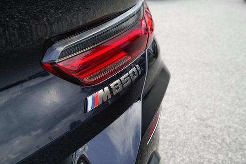 Photo 5 of 26 of 2019 BMW M850 i xDrive