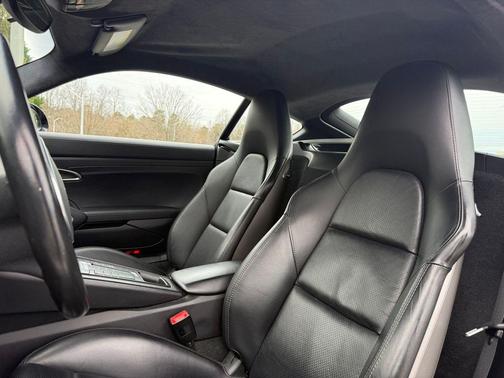 2015 Porsche Cayman GTS