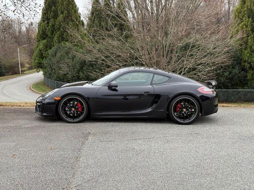 2015 Porsche Cayman GTS
