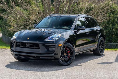 2026 Porsche Macan Macan GTS