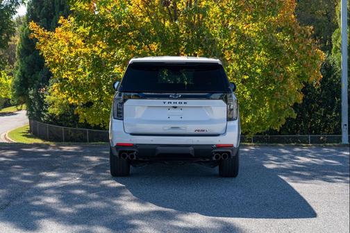 2025 Chevrolet Tahoe 4WD RST