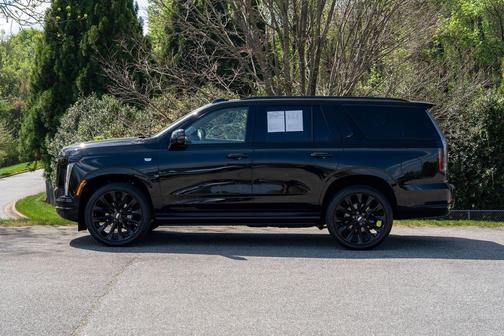 2025 Cadillac Escalade Sport Platinum