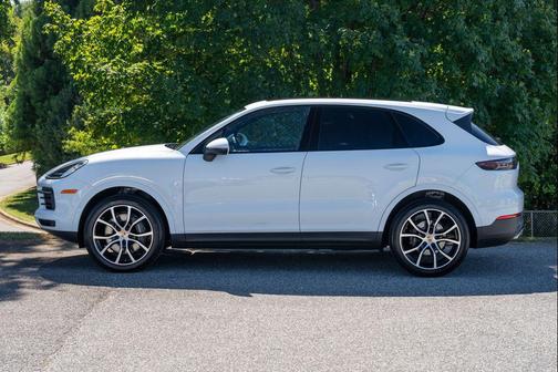 2023 Porsche Cayenne Cayenne