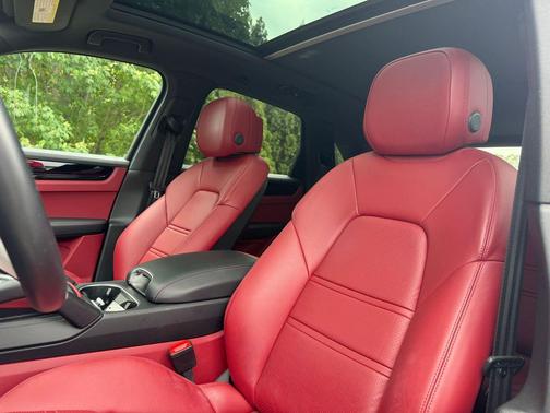 2023 Porsche Cayenne Cayenne