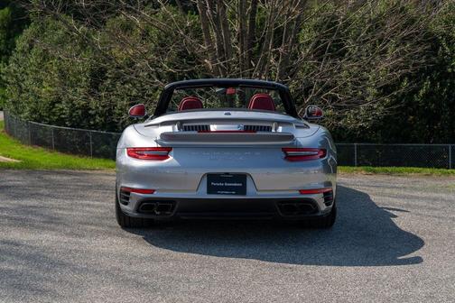 2017 Porsche 911 Turbo S