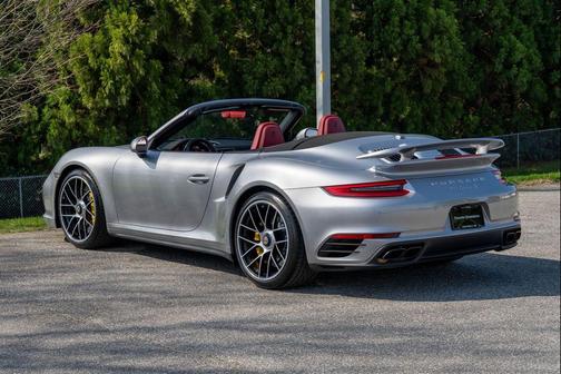 2017 Porsche 911 Turbo S