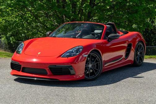 2022 Porsche 718 Boxster T