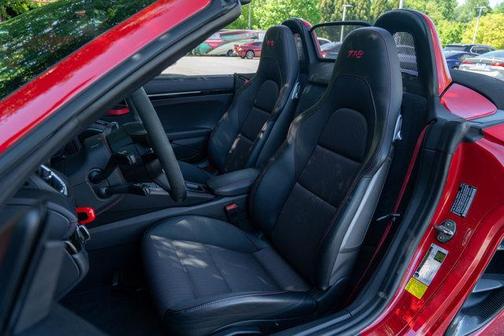 2022 Porsche 718 Boxster T