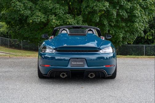 2024 Porsche 718 Spyder RS