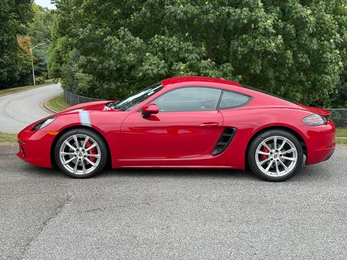 2019 Porsche 718 Cayman S
