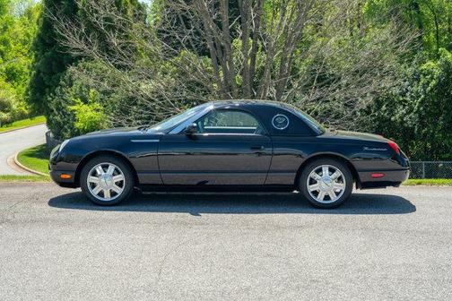2005 Ford Thunderbird Deluxe