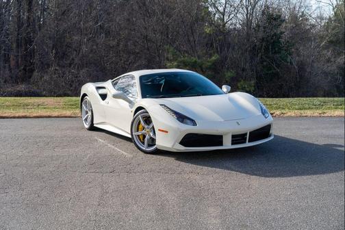 2017 Ferrari 488 GTB Coupe