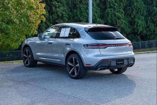 2024 Porsche Macan 4DR AWD