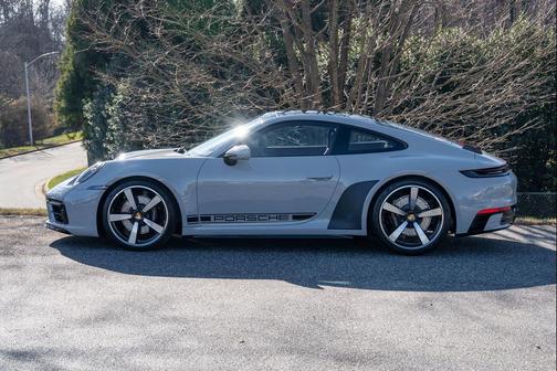 2024 Porsche 911 Carrera 4S