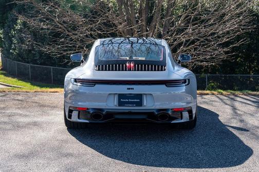 2024 Porsche 911 Carrera 4S