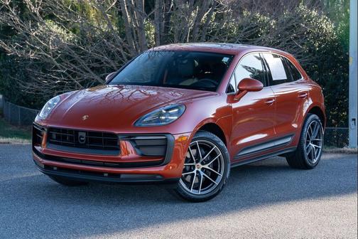 2022 Porsche Macan Base