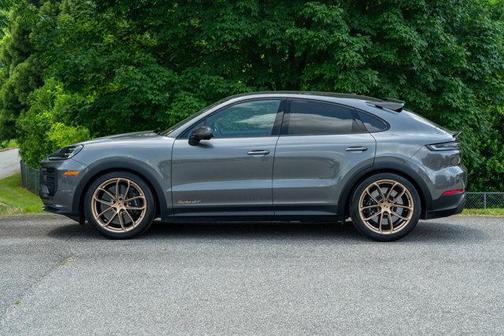 2024 Porsche Cayenne Turbo GT