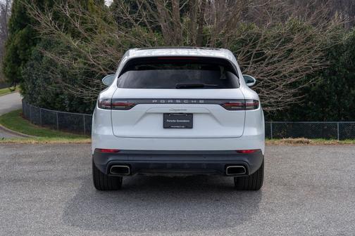 2023 Porsche Cayenne Cayenne