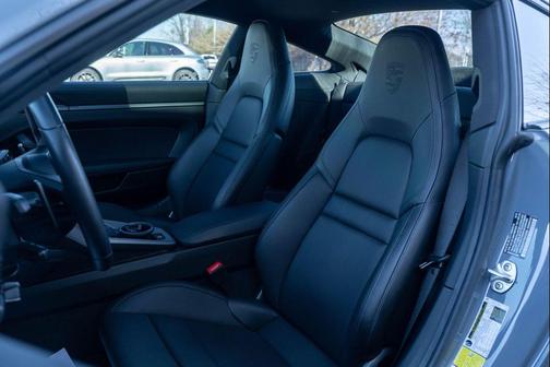 2023 Porsche 911 Carrera 4S