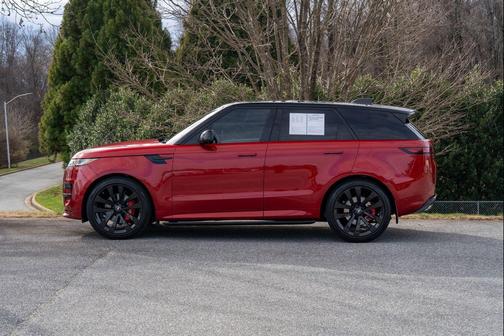 2023 Land Rover Range Rover Sport SE