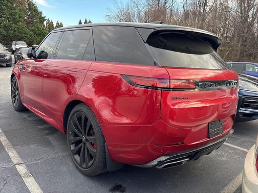 2023 Land Rover Range Rover Sport SE
