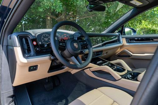 2025 Porsche Cayenne Cayenne E-Hybrid