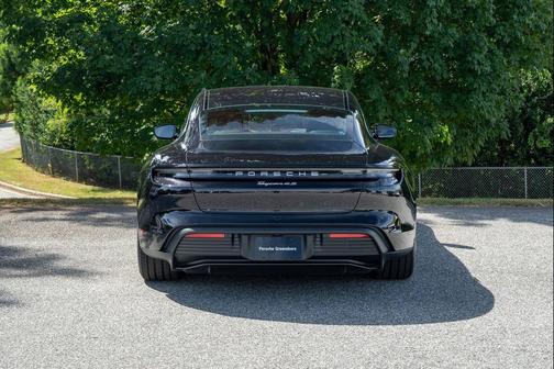 2024 Porsche Taycan 4S